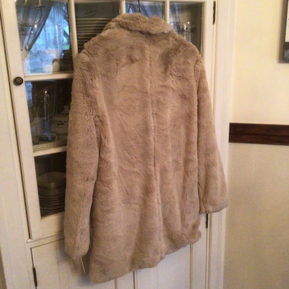 HP💝Lucky Brand Women’s Faux Fur Jacket in khaki size medium - Picture 5 of 8
